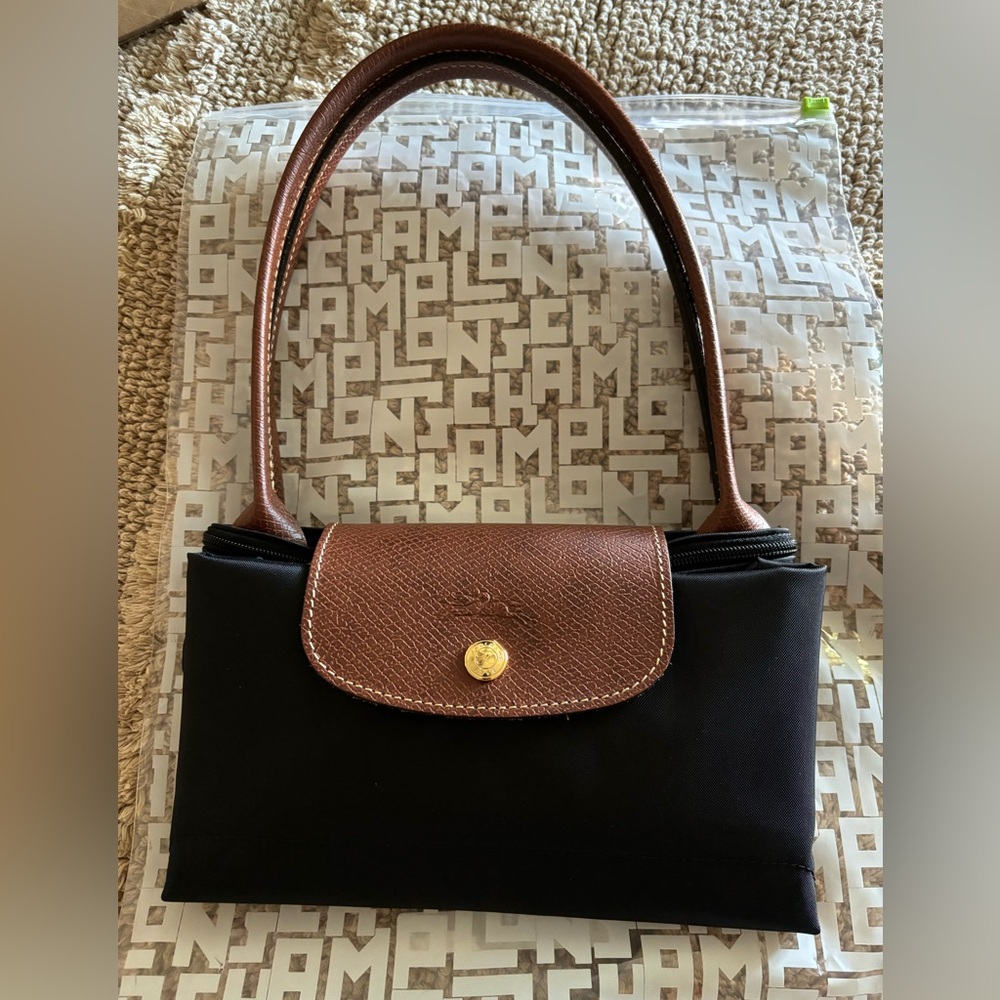Longchamp Black Shoulder Bag with Brown Leather Flap